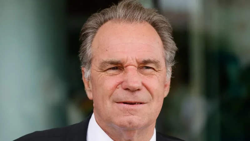 AFFAIRE DU CHALET DE RENAUD MUSELIER: LE PRÉSIDENT DE LA RÉGION SUD AUDITIONNÉ DANS L’ENQUÊTE POUR PRISE ILLÉGALE D’INTÉRÊTS