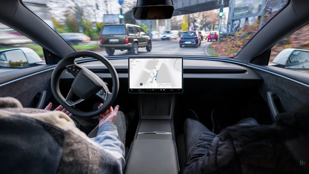 OPÉRATION SÉDUCTION EN EUROPE : TESLA ABAT SES CARTES POUR IMPOSER SA CONDUITE AUTONOME