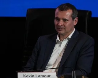 APRÈS AVOIR CRITIQUÉ GIANNI INFANTINO, LE FRANÇAIS KEVIN LAMOUR, NUMÉRO 3 DE LA FIFA, SERAIT SUR LE DÉPART