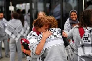 FLOTTILLE POUR GAZA : ENQUÊTE OUVERTE À PARIS POUR « TORTURES » ET « CRIME DE GUERRE » COMMIS SUR DES FRANÇAIS