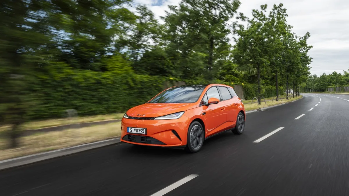 -13 % EN CHINE, +154 % À L’EXPORT : COMMENT BYD MISE TOUT SUR L’INTERNATIONAL POUR SAUVER LES MEUBLES