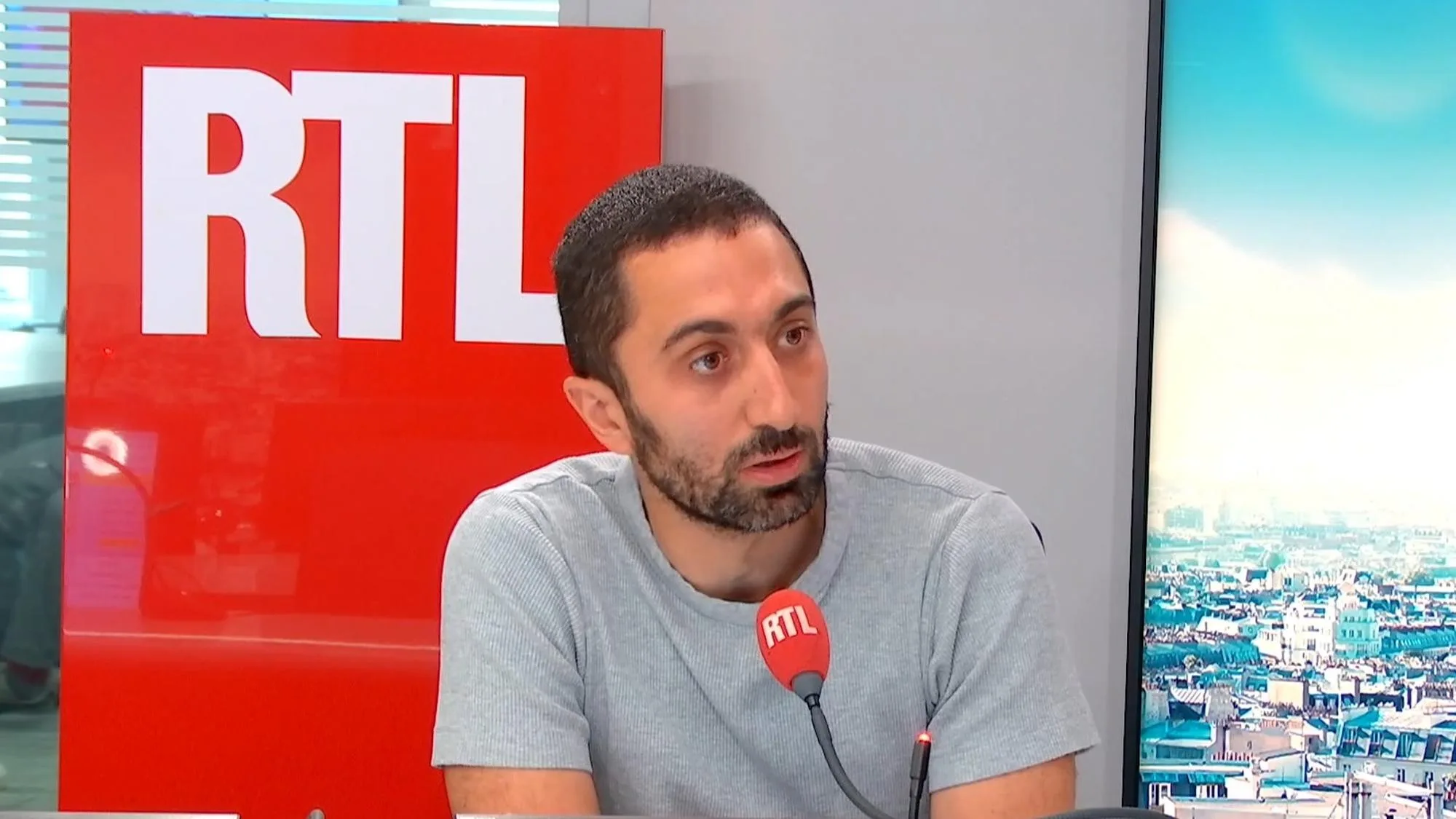 JIMMY MOHAMED RESTE SUR RTL À LA RENTRÉE MAIS PERD SON ÉMISSION AVEC FLAVIE FLAMENT
