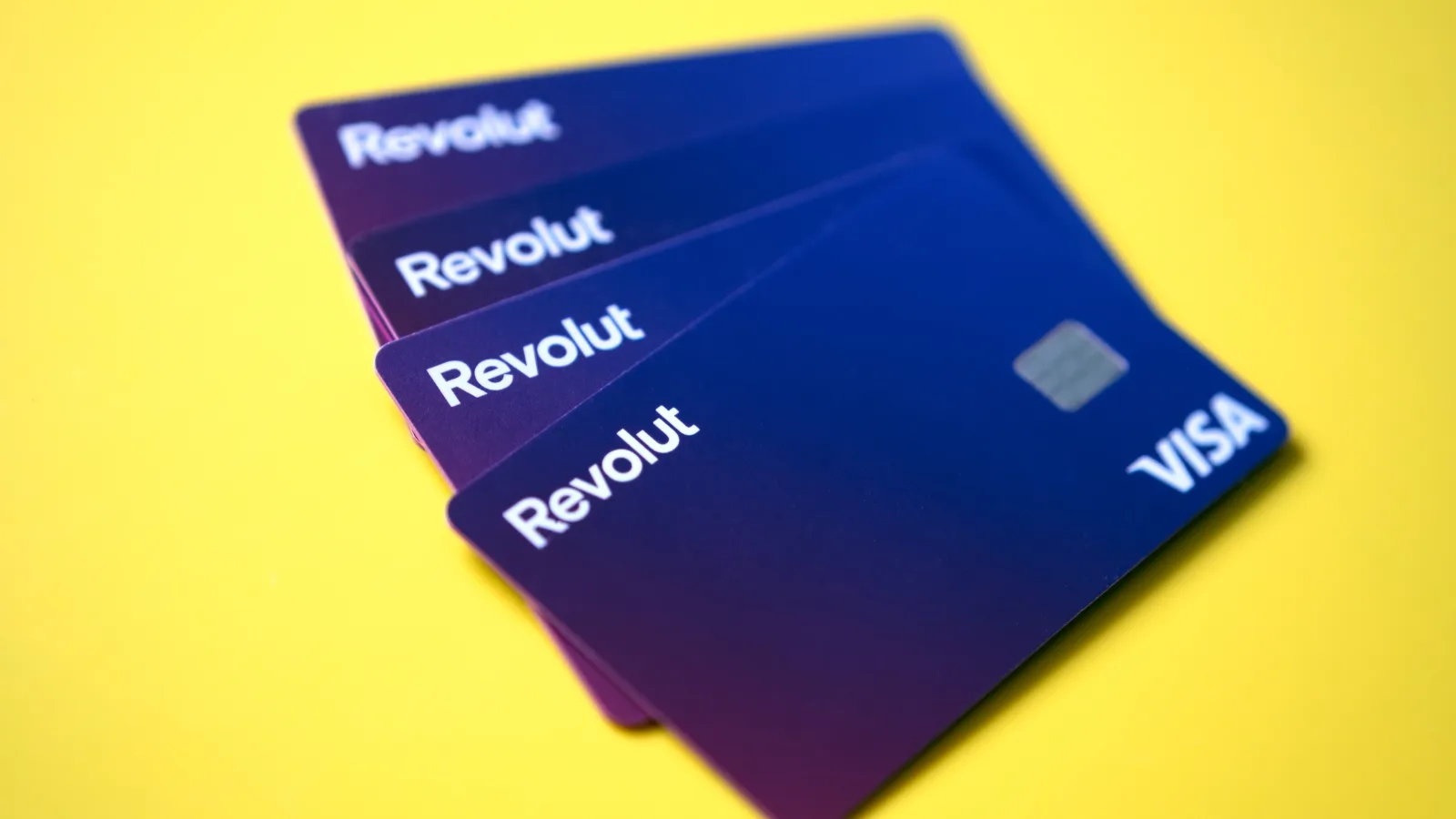 REVOLUT EN PANNE : DES CLIENTS NE PEUVENT PLUS PAYER NI ACCÉDER À LEUR COMPTE