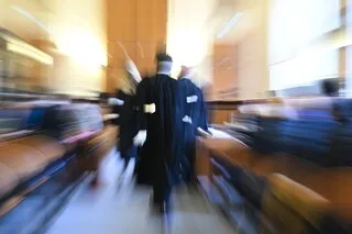 « LA TRAHISON EST UNE CHOSE TERRIBLE » : À 77 ANS, L’AMANT ÉCONDUIT VA CHEZ SON RIVAL ET TIRE UN COUP DE FEU