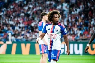 MERCATO. DES OFFRES D’ARSENAL ET DE CRYSTAL PALACE, UN ACCORD FINAL AVEC SUNDERLAND… LA FOLLE JOURNÉE DE MALICK FOFANA