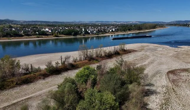LA DÉFENSE EUROPÉENNE POURRAIT PÂTIR DE LA BAISSE DU RHIN ET DU DANUBE