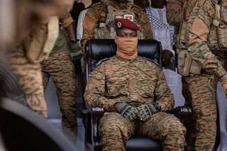 LE BURKINA FASO ANNONCE « ROMPRE » SES LIENS DIPLOMATIQUES AVEC LA FRANCE