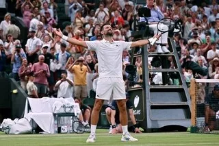 DJOKOVIC – SINNER. À QUELLE HEURE ET SUR QUELLE CHAÎNE VOIR LA DEMI-FINALE DE WIMBLEDON EN DIRECT ?