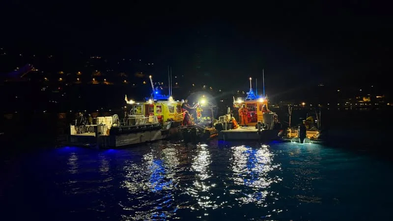UNE COLLISION ENTRE DEUX BATEAUX DE PLAISANCE FAIT ONZE BLESSÉS DANS LES ALPES-MARITIMES, UNE PERSONNE PORTÉE DISPARUE