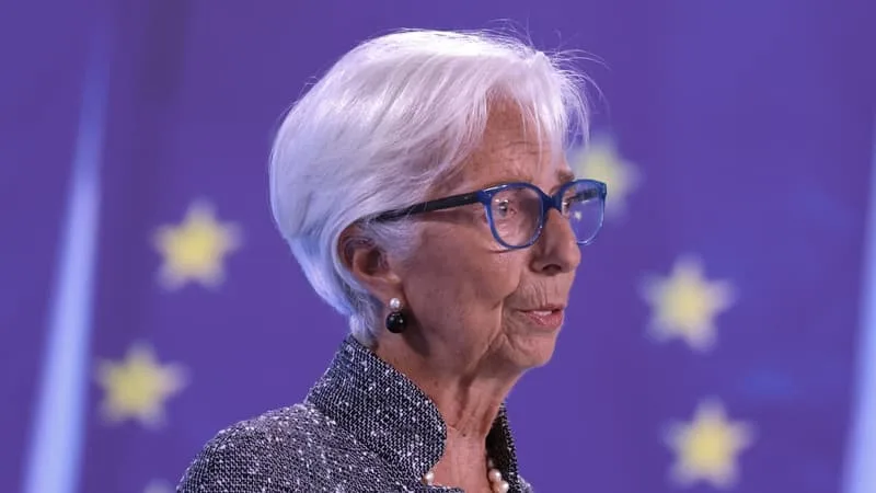 CHRISTINE LAGARDE VA-T-ELLE FAIRE FERMER BINANCE EN EUROPE? LA PATRONNE DE LA BCE AURAIT FAIT ÉCHOUER SON PROCESSUS D’OBTENTION DE MICA EN GRÈCE