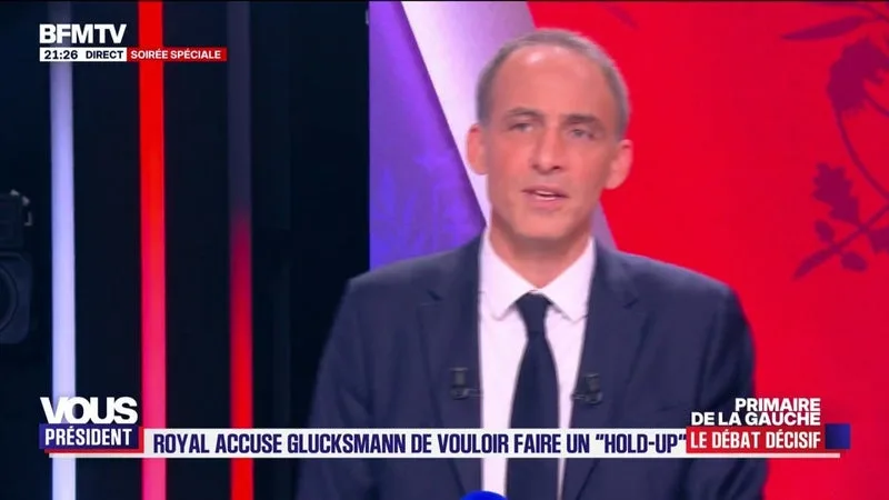 « JE N’AI AUCUNE INTENTION DE DILUER LA FAMILLE SOCIALE-DÉMOCRATE QUI NOUS RASSEMBLE, NI DANS LE MÉLENCHONISME NI DANS LA DROITE », ASSURE RAPHAËL GLUCKSMANN