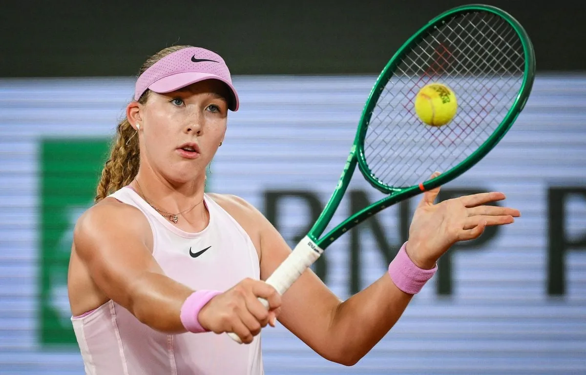 ROLAND-GARROS EN DIRECT : FINALISTE À 19 ANS ! ANDREEVA SANS PITIÉ… SHNAIDER ET CHWALINSKA PRENNENT LA SUITE… SUIVEZ LES DEMIES DAMES AVEC NOUS