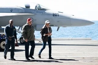 « AUCUN RISQUE » POUR LE PORTE-AVIONS FRANÇAIS APRÈS LA DÉCISION DE DONALD TRUMP DE REVENIR AUX CATAPULTES À VAPEUR