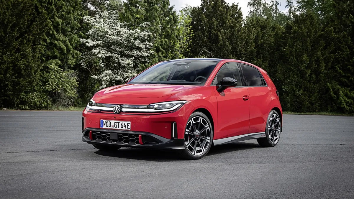 VOICI LES PRIX DE LA VOLKSWAGEN ID. POLO GTI ÉLECTRIQUE : POURQUOI LE MATCH AVEC LA PEUGEOT E-208 GTI S’ANNONCE REDOUTABLE