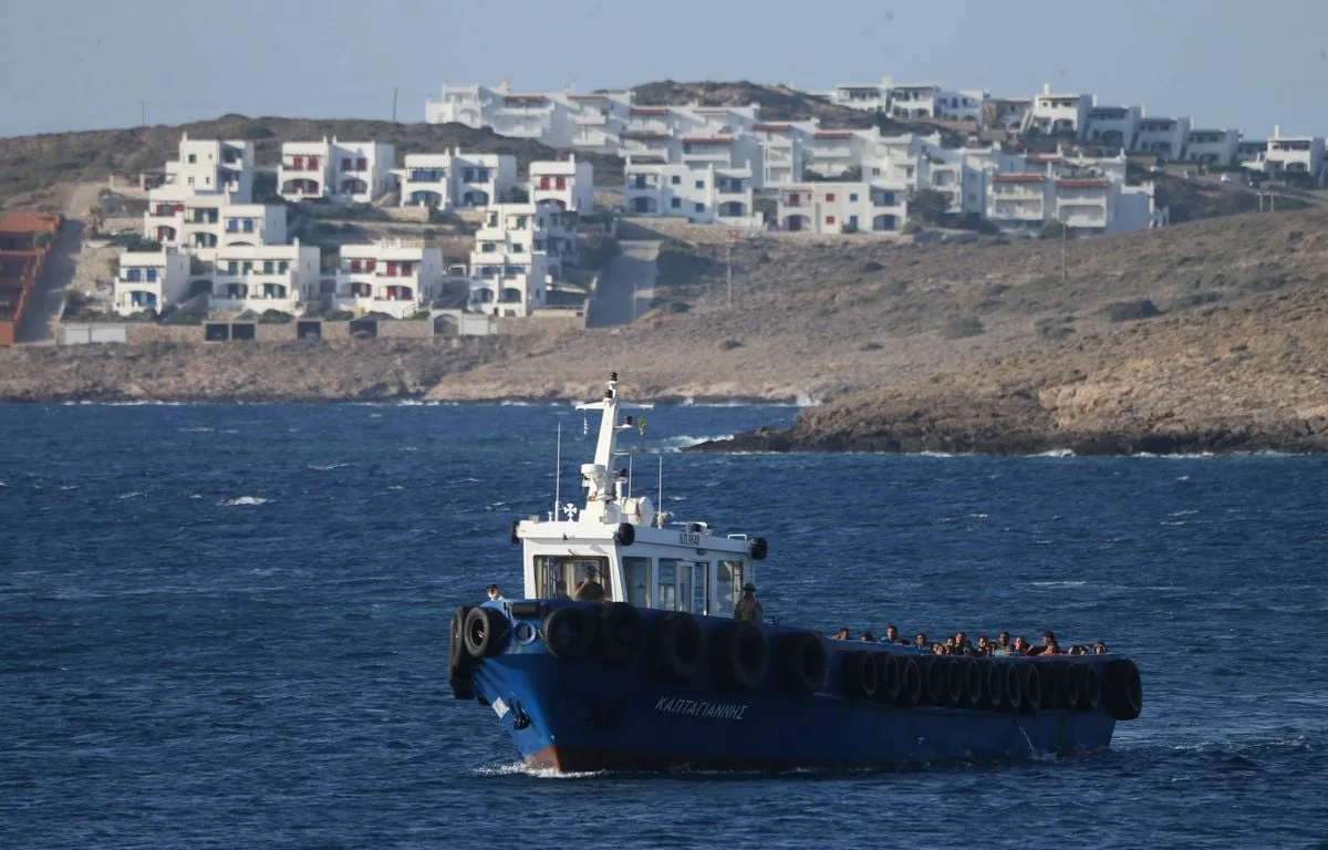 GRÈCE : DES CENTAINES DE DEMANDEURS D’ASILE SECOURUS CES DERNIERS JOURS AU LARGE DE LA CRÈTE