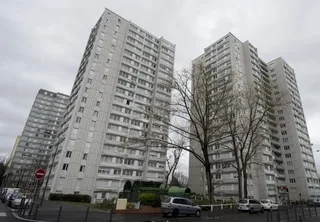 JUGÉ POUR UN MEURTRE EN SEINE-SAINT-DENIS, L’ANCIEN INFORMATEUR DE POLICE DIT AVOIR PANIQUÉ ET AGI EN LÉGITIME DÉFENSE