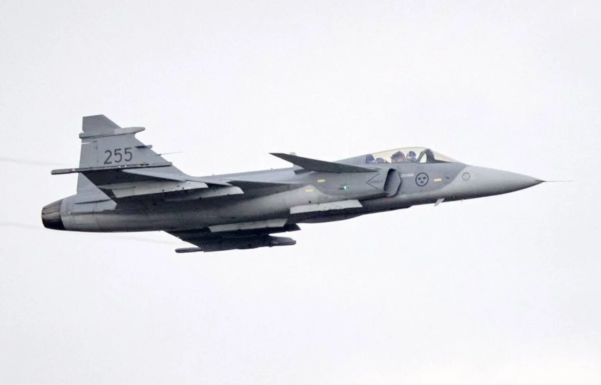 LA SUÈDE DIT AVOIR INTERCEPTÉ DEUX CHASSEURS RUSSES QUI VOLAIENT PRÈS DE SON ESPACE AÉRIEN