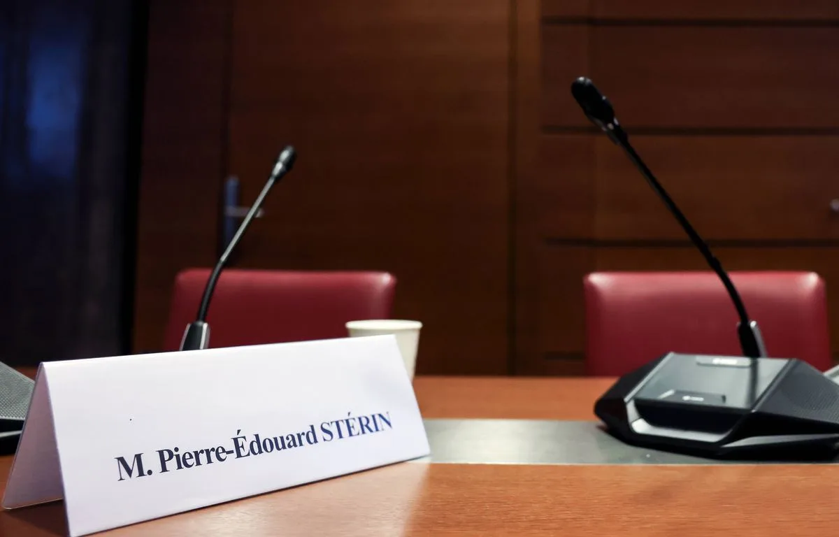 “REMIGRATION” ET « MÉTAPOLIQUE »… CE QUE LE MILLIARDAIRE CONSERVATEUR STÉRIN A DIT À LA COMMISSION D’ENQUÊTE DU SÉNAT