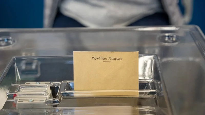 SÉNATORIALES DANS L’AUBE: UNE ANCIENNE SÉNATRICE SAISIT LE CONSEIL CONSTITUTIONNEL POUR DES « IRRÉGULARITÉS » DANS LE SCRUTIN