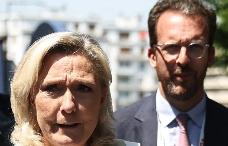 PRÉSIDENTIELLE 2027 : LE CONSEILLER SPÉCIAL ÉCONOMIQUE DU RN QUITTE LA CAMPAGNE DE MARINE LE PEN