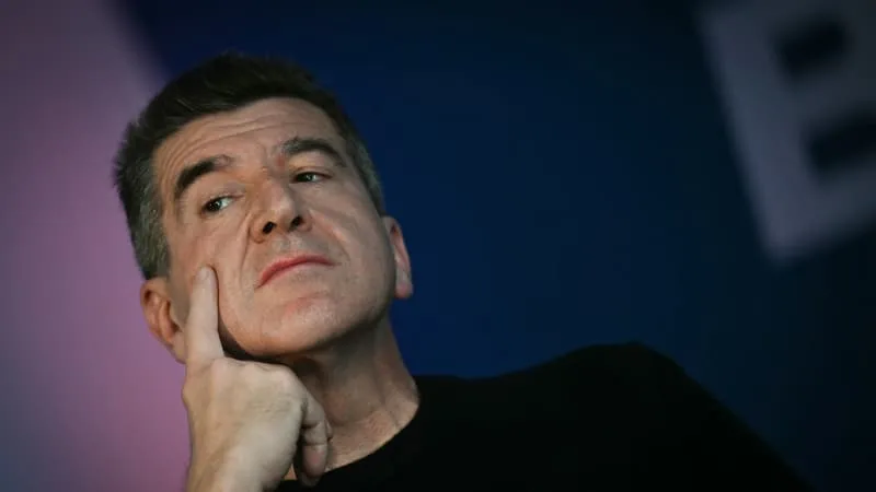 « JE FAIS PARTIE DU TIERS ÉTAT »: CHEZ LES ÉCOLOGISTES, MATTHIEU PIGASSE SE DÉFEND D’ÊTRE UN « NOBLE »
