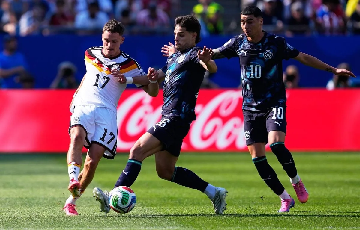 EN DIRECT ALLEMAGNE – PARAGUAY : LA MANNSCHAFT MENÉE CONTRE LE COURS DU JEU SUR UNE TÊTE D’ENCISO… GROS COUP INATTENDU EN VUE POUR LES BLEUS ?….