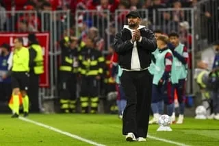 BAYERN MUNICH. VINCENT KOMPANY S’EST « EFFONDRÉ » APRÈS L’ENTRAÎNEMENT ET A ÉTÉ TRANSPORTÉ EN URGENCE À L’HÔPITAL