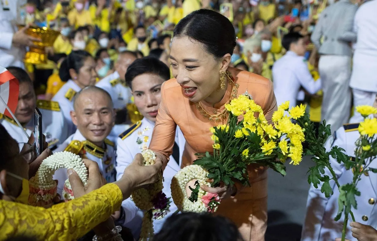 THAÏLANDE : LA POPULAIRE « PRINCESSE BHA », FILLE AÎNÉE DU ROI, EST MORTE À 47 ANS