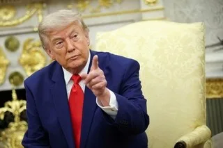 TRUMP DÉFEND INFANTINO FACE AUX VOIX RÉCLAMANT SON DÉPART DE LA FIFA