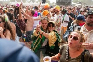 EN IMAGES. L’INCROYABLE PUBLIC DU FESTIVAL DU BOUT DU MONDE DANS L’ŒIL DE NOTRE PHOTOGRAPHE