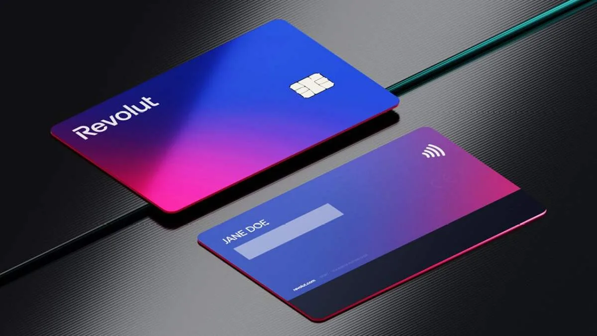 REVOLUT LANCE UNE CARTE BANCAIRE SANS NUMÉRO : POURQUOI C’EST UNE EXCELLENTE IDÉE ?