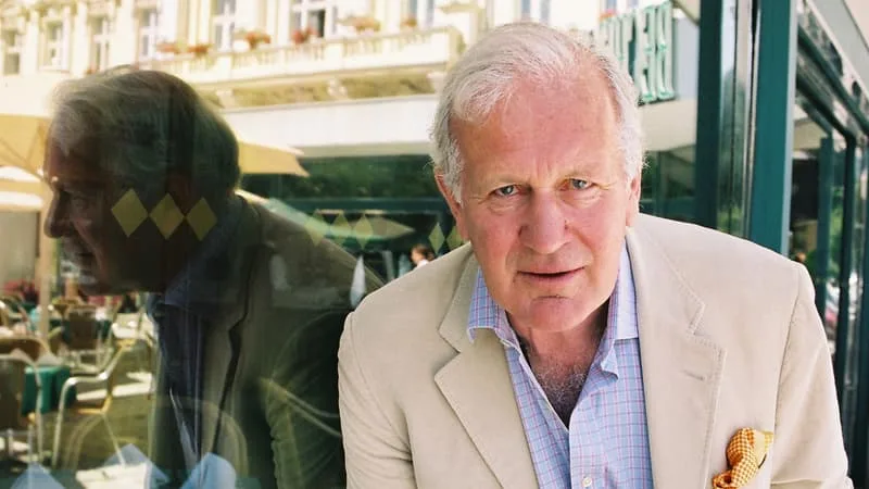 DÉCÈS DU BRITANNIQUE JOHN IRVIN, RÉALISATEUR DE LA SÉRIE « LA TAUPE » ET DU FILM « LE CONTRAT' » AVEC ARNOLD SCHWARZENEGGER