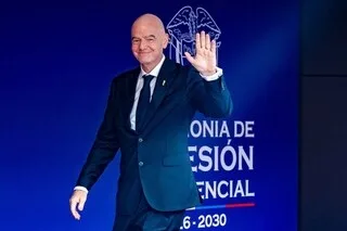GIANNI INFANTINO REÇOIT LE SOUTIEN DE SIX FÉDÉRATIONS ARABES DONT LE MAROC, FUTUR PAYS CO-ORGANISATEUR DU MONDIAL 2030