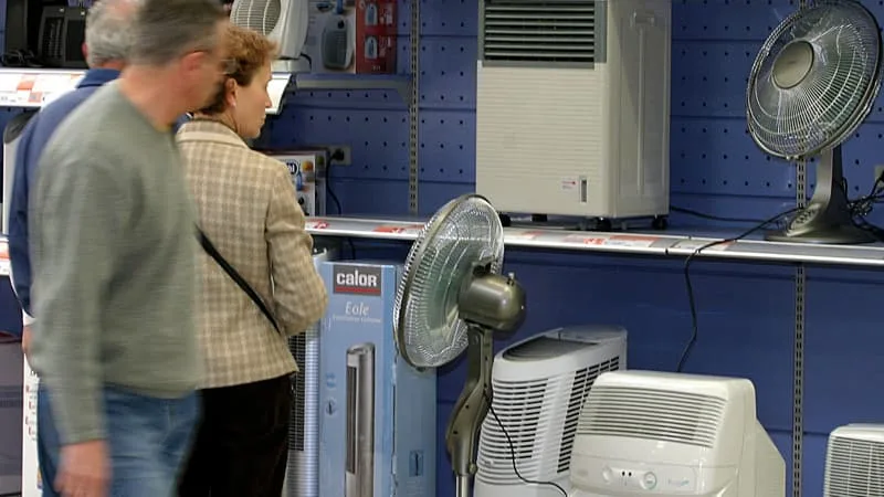 CANICULE: À MI-CHEMIN ENTRE LE CLIMATISEUR ET LE VENTILATEUR, LE RAFRAÎCHISSEUR D’AIR EST-IL LA SOLUTION IDÉALE?