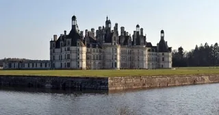 FRANCE : À CHAMBORD, DES JARDINS FRAGILISÉS PAR LA SÉCHERESSE ET À RÉINVENTER