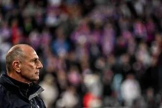 FC NANTES. MICHEL DER ZAKARIAN, NOUVEAU COACH DES CANARIS, AVEC UN STAFF ÉTOFFÉ ET UNE NOUVEAUTÉ