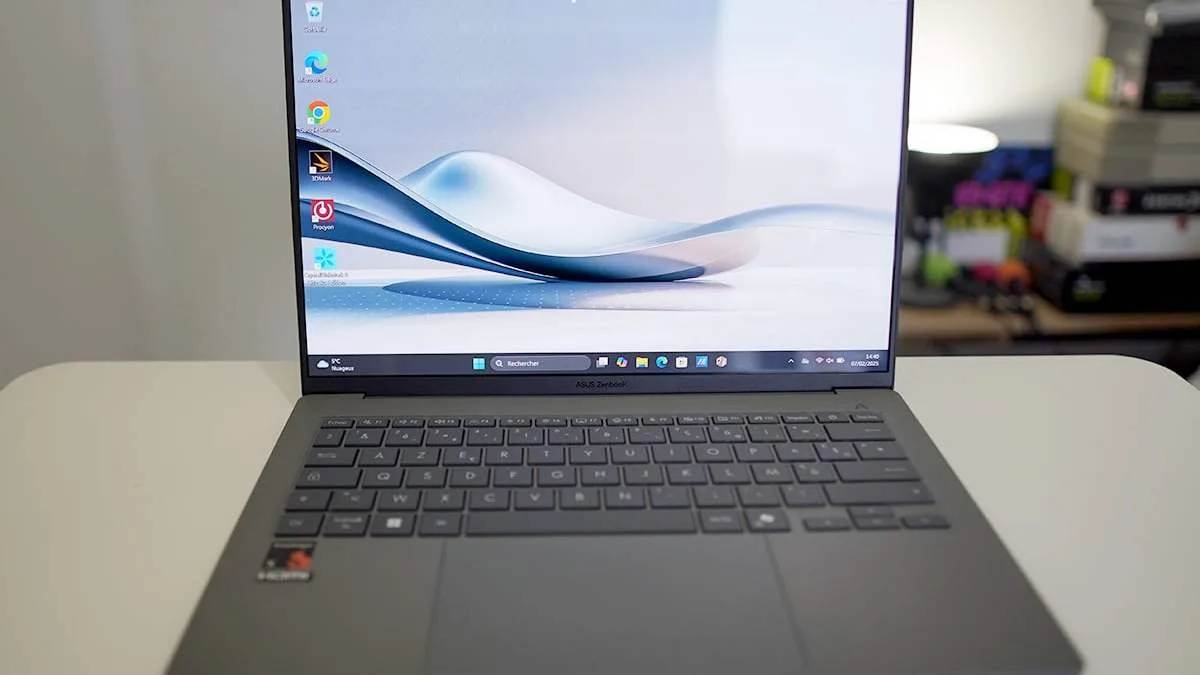 QUEL ORDINATEUR PORTABLE CHOISIR POUR MOINS DE 1000 € EN 2026 ?