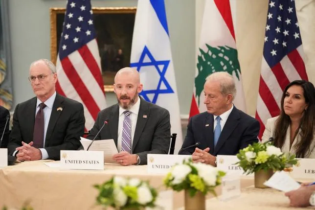 ISRAËL ET LE LIBAN CONVIENNENT D’UN CESSEZ-LE-FEU, RAVIVANT LES ESPOIRS D’UN ACCORD SUR L’IRAN