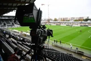 GRANDE AVANCÉE POUR LE RUGBY FÉMININ EN FRANCE, UN MATCH D’ÉLITE 1 SERA DIFFUSÉ TOUS LES WEEK-ENDS EN CLAIR