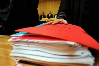 ENQUÊTE. FRAUDES À RÉPÉTITION, SOCIÉTÉS FANTÔMES ET FAUX DOCUMENTS : LE PARCOURS SANS FIN D’UN ENTREPRENEUR SARTHOIS