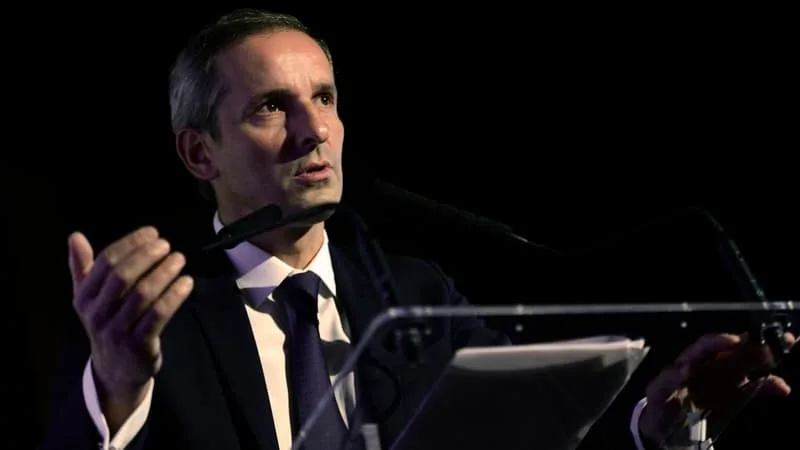 « ÉVITONS À TOUT PRIX LE CHAOS »: LE PATRON DE LA MAIF CRITIQUE LES REVENDICATIONS DU PATRONAT (QUI VEUT RÉDUIRE LES CHARGES DES ENTREPRISES EN CONTREPARTIE D’UNE HAUSSE DE LA TVA ET DE LA CSG)