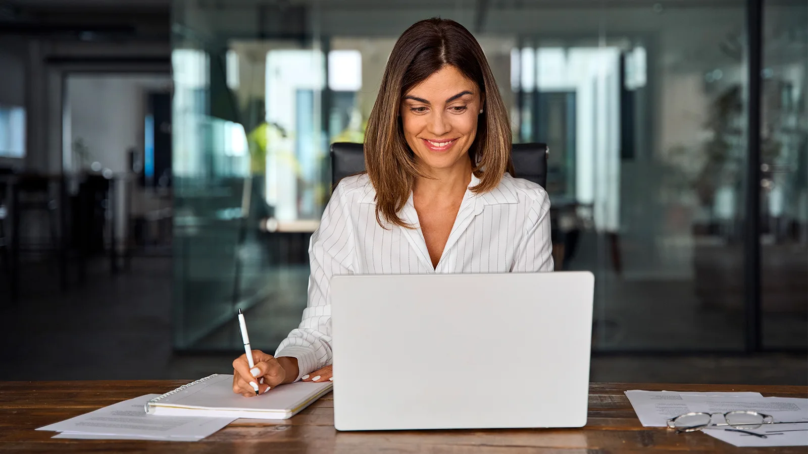 LOGICIELS À PETITS PRIX : PROFITEZ DE TARIFS PLANCHERS POUR MICROSOFT 365 ET WINDOWS 11