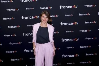 JT DE 20 HEURES DE FRANCE 2 : POURQUOI MÉLANIE TARAVANT REMPLACE JEAN-BAPTISTE MARTEAU CETTE SEMAINE ?
